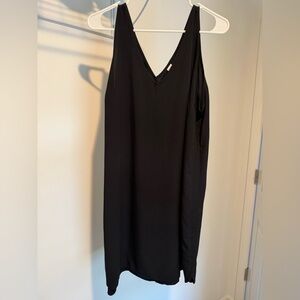 Old Navy Black V-Neck Mini Dress
